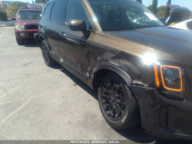 5XYP3DHC4NG275125 KIA Telluride Ex