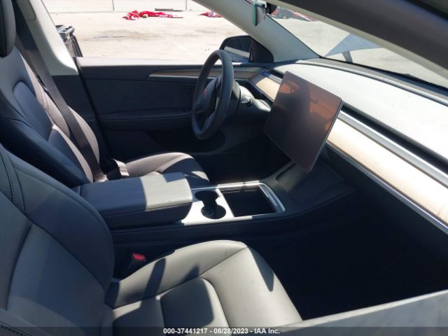 7SAYGDEF9PF700665 Tesla Model Y Performance