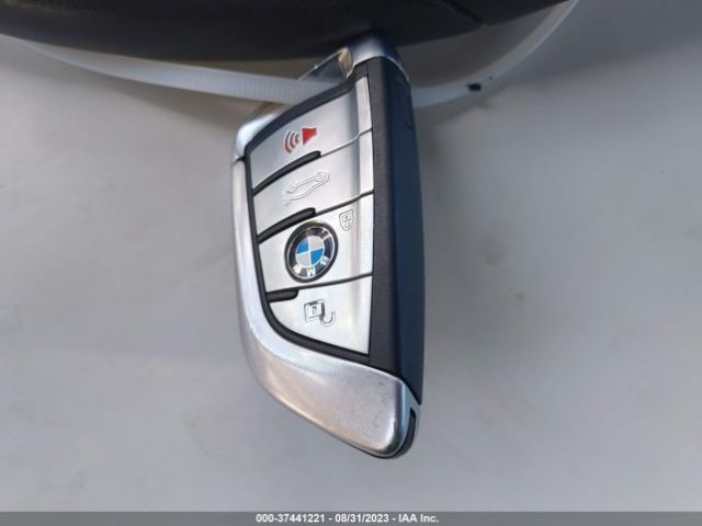 WBAJA9C52KB398622 BMW 5 Series 530e Iperformance