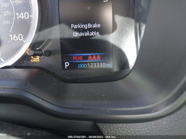 JTDEPRAE5LJ109486 Toyota COROLLA LE