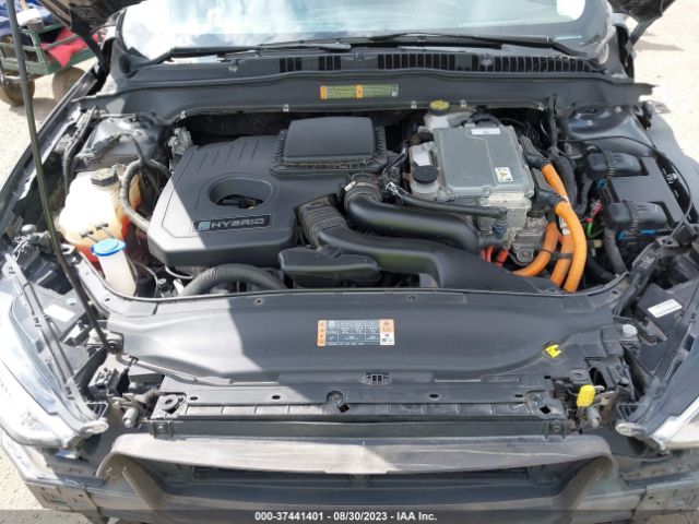 3FA6P0RUXLR141244 Ford Fusion Hybrid Titanium