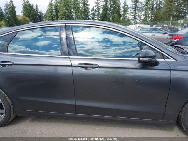 3FA6P0RUXLR141244 Ford Fusion Hybrid Titanium