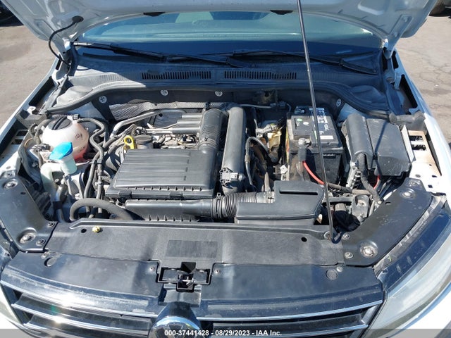 3VW2B7AJ9HM302590 Volkswagen Jetta 1.4t S