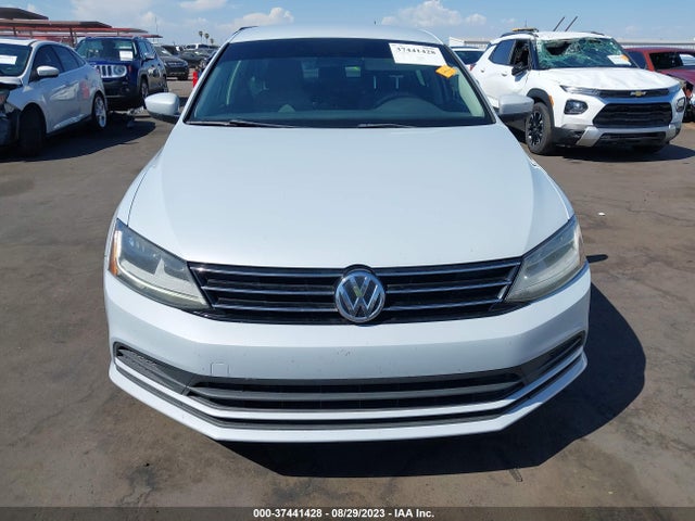 3VW2B7AJ9HM302590 Volkswagen Jetta 1.4t S