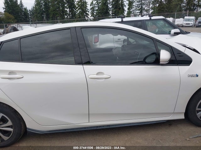 Toyota Prius Prime Plus/premium/advanced 2017 JTDKARFP8H3047768 Image 5