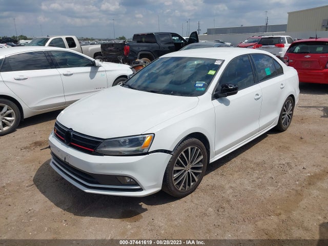 3VWB17AJ0GM306318 Volkswagen Jetta Sedan 1.8t Sport