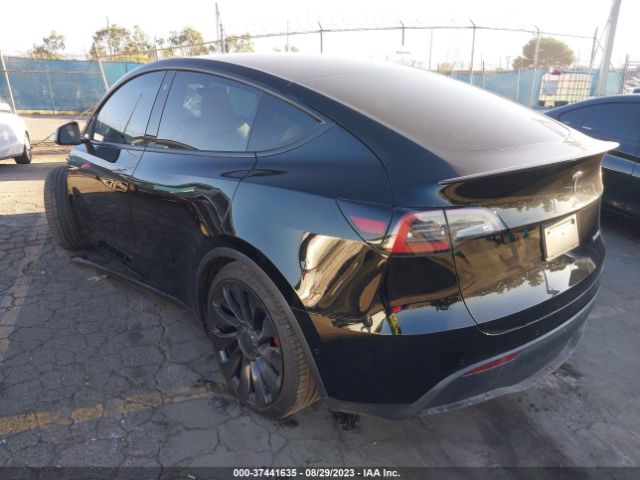 7SAYGDEF0NF387888 Tesla Model Y Performance