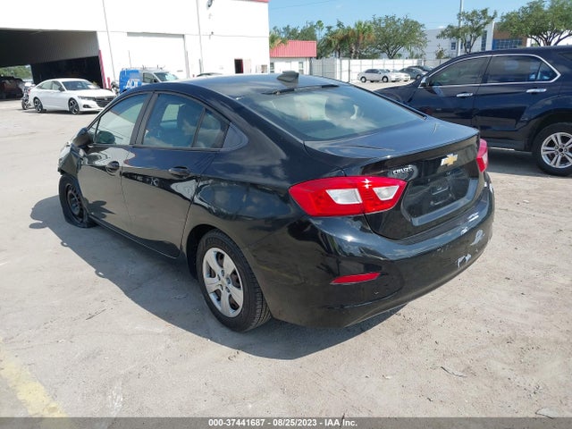 Chevrolet CRUZE LS 2017 1G1BC55MXH7134720 Image 3