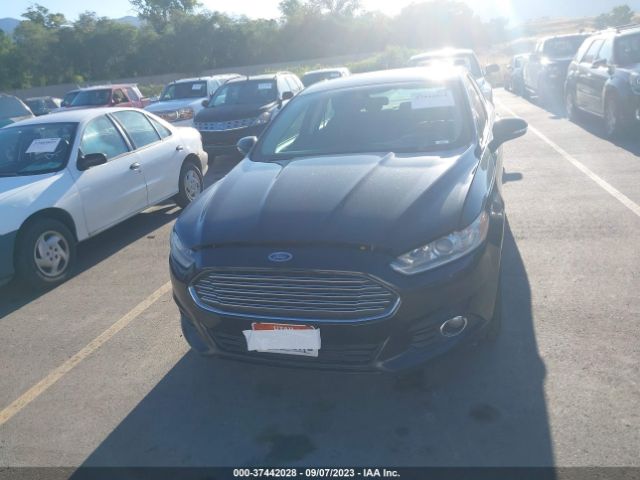 3FA6P0T95GR241312 Ford FUSION SE