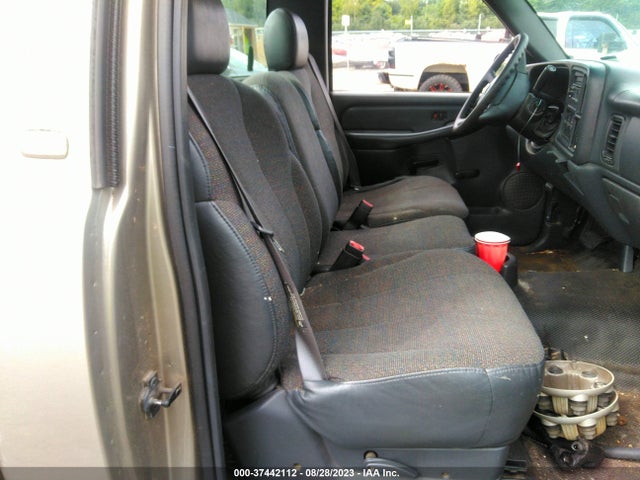 2002 CHEVROLET SILVERADO 1500 COMMERCIAL VIN: 1GCEC14W02Z240410