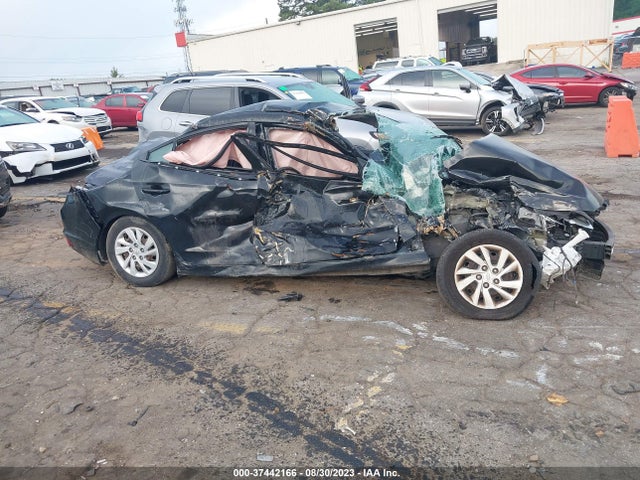 Hyundai ELANTRA SE 2019 5NPD74LF6KH497338 Image 12