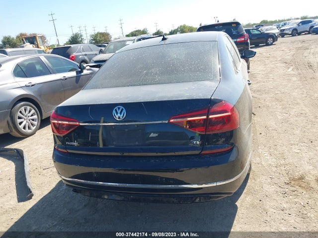 1VWDT7A31HC064596 Volkswagen Passat R-line W/comfort Pkg
