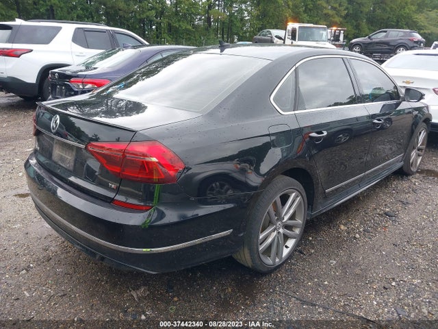 1VWDT7A37HC072900 Volkswagen Passat R-line W/comfort Pkg