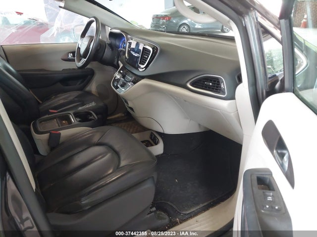 2C4RC1BG5JR287910 Chrysler Pacifica Touring L