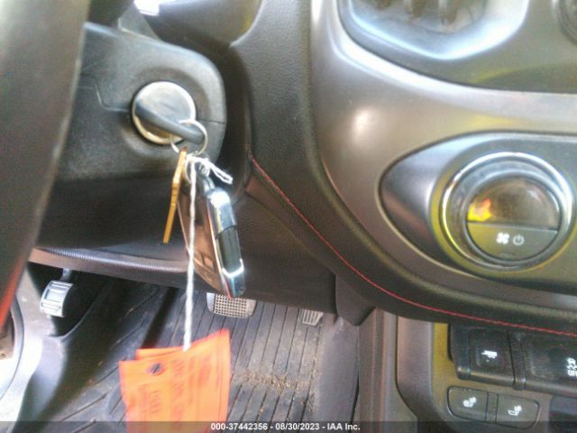 1GTG6CE38G1110252 GMC Canyon 4wd Sle