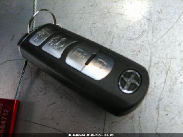 3MYDLBZV2GY102601 Scion IA