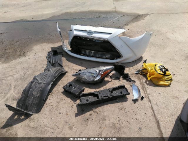 3MYDLBZV2GY102601 Scion IA