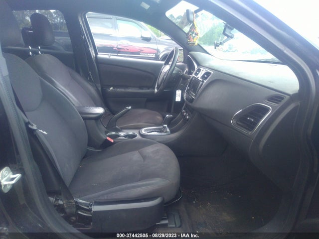 2014 CHRYSLER 200 LX VIN: 1C3CCBAB0EN205946