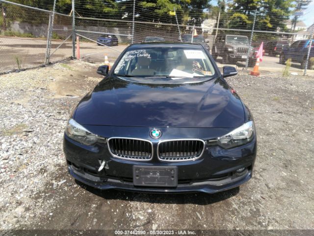 WBA8E5G31HNU45229 BMW 3 Series 320i Xdrive
