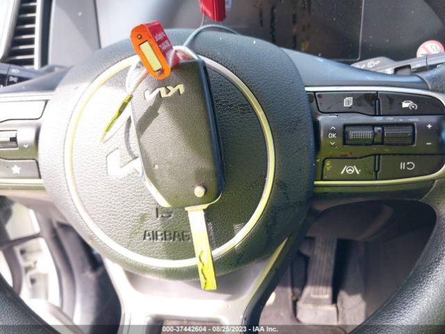KNDPUCAF5P7037506 KIA Sportage Lx