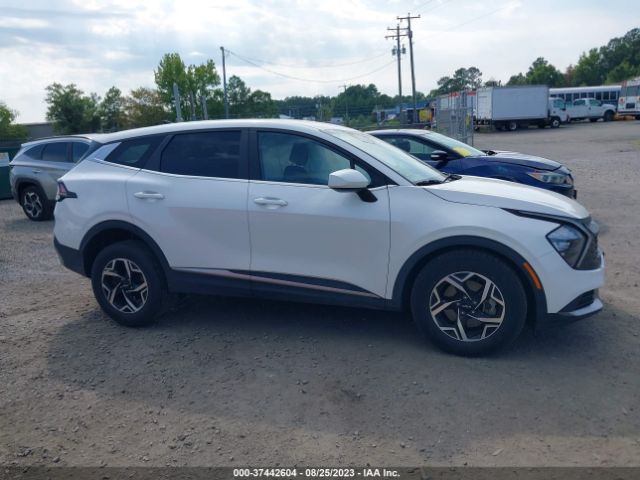 KNDPUCAF5P7037506 KIA Sportage Lx