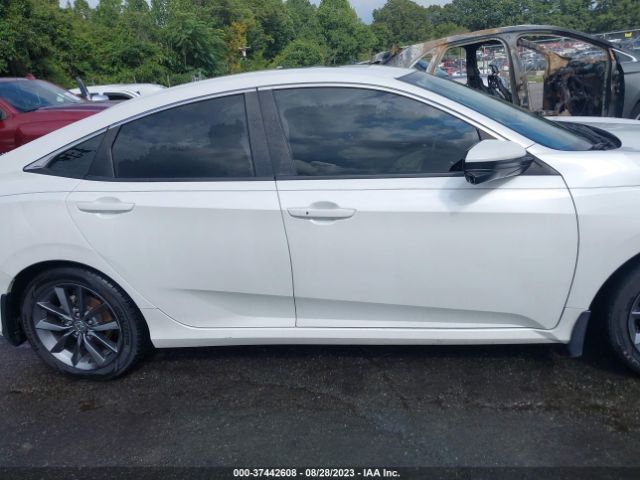 JHMFC1F3XKX004946 Honda Civic Sedan Ex