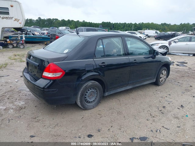 2011 NISSAN VERSA 3N1CC1AP1BL390802 Photo 3