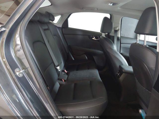 3KPF54AD1ME293702 KIA FORTE EX