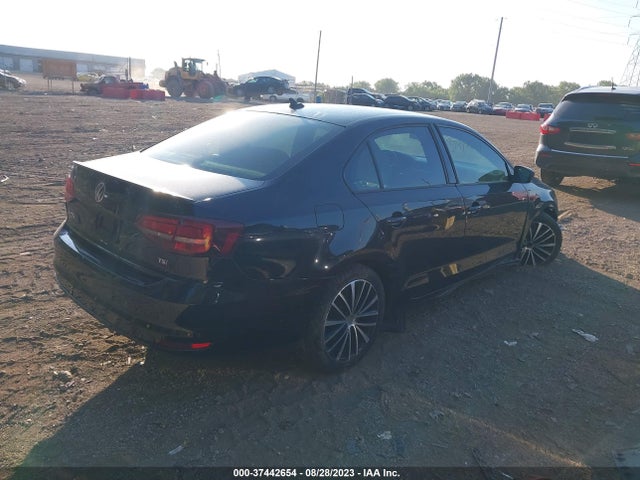 3VWB17AJ8GM244988 Volkswagen Jetta Sedan 1.8t Sport