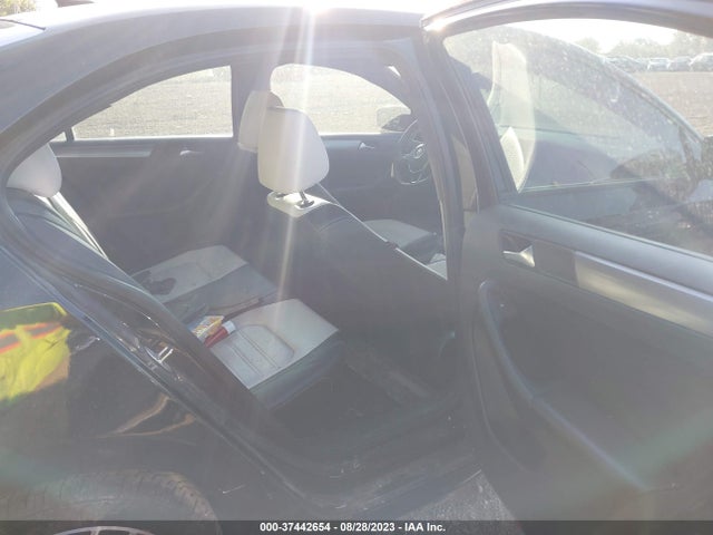 3VWB17AJ8GM244988 Volkswagen Jetta Sedan 1.8t Sport
