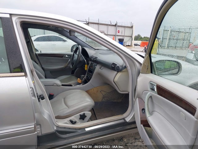 2004 MERCEDES-BENZ C-CLASS 2.6L VIN: WDBRF61J74A576991