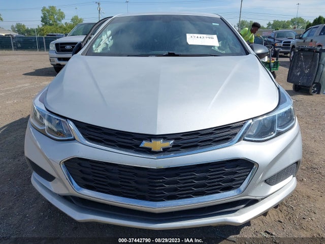 Chevrolet Cruze Ls Auto 2017 1G1BC5SM8H7144517 Image 12