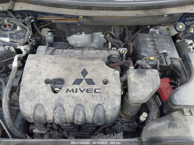 JA4AZ3A39GZ041375 Mitsubishi Outlander Se/sel/es