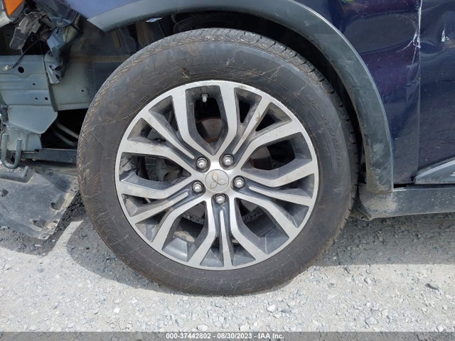 JA4AZ3A39GZ041375 Mitsubishi Outlander Se/sel/es