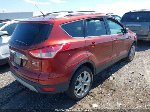 1FMCU9J9XEUA60754 Ford Escape Titanium