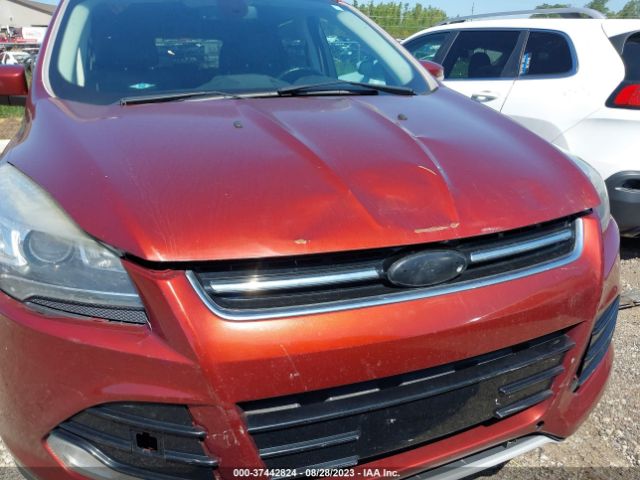 1FMCU9J9XEUA60754 Ford Escape Titanium
