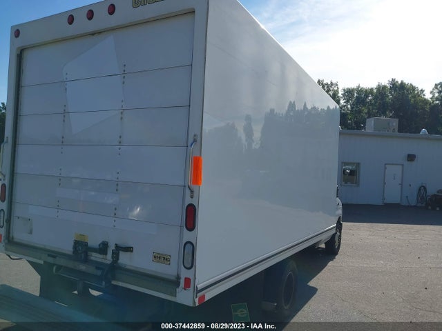 2021 Ford E-Series, VIN: 1FDWE3FN5MDC03749