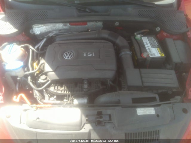 3VWJ07AT0EM661728 Volkswagen Beetle Coupe 1.8t