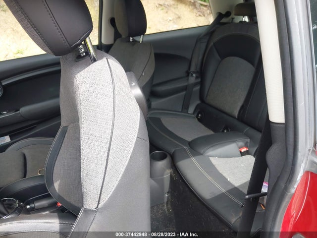 2014 MINI COOPER HARDTOP VIN: WMWXM5C55ET933516