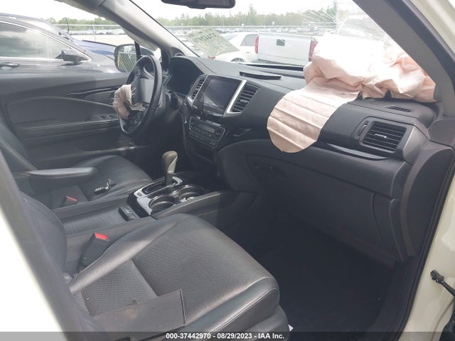 Honda Ridgeline Rtl-e 2017 5FPYK3F77HB008281 Image 5
