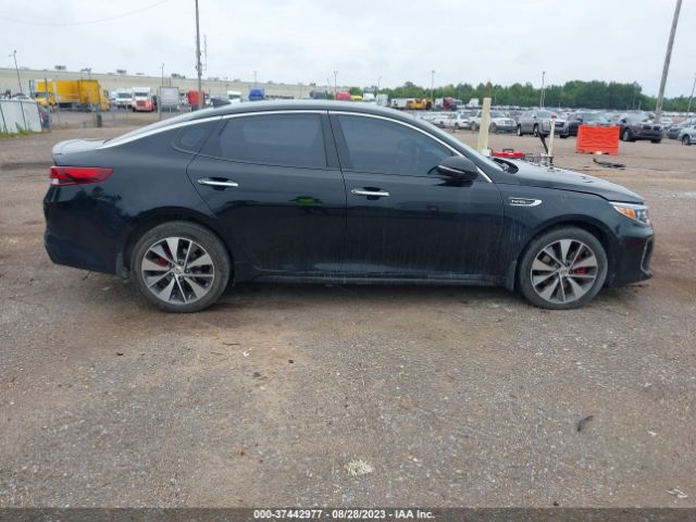 5XXGW4L26HG137505 KIA OPTIMA SX