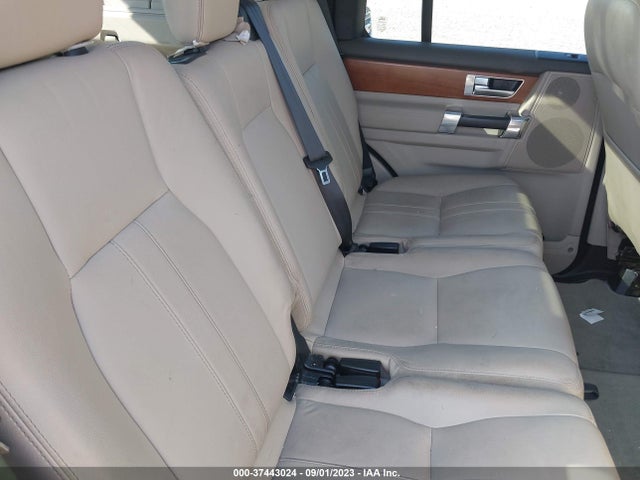 2015 Land Rover LR4, VIN: SALAG2V69FA761114