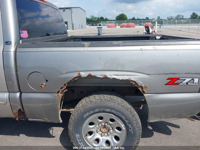 2006 CHEVROLET SILVERADO 1500 LS VIN: 2GCEK13V561336849