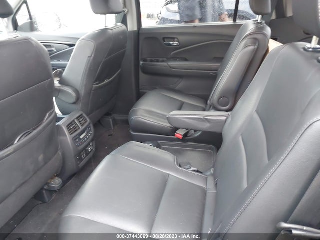 Honda Pilot Touring 7-passenger 2019 5FNYF5H67KB032536 Image 8