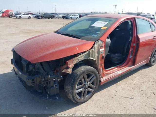 3KPF34AD9LE176972 KIA Forte Gt-line