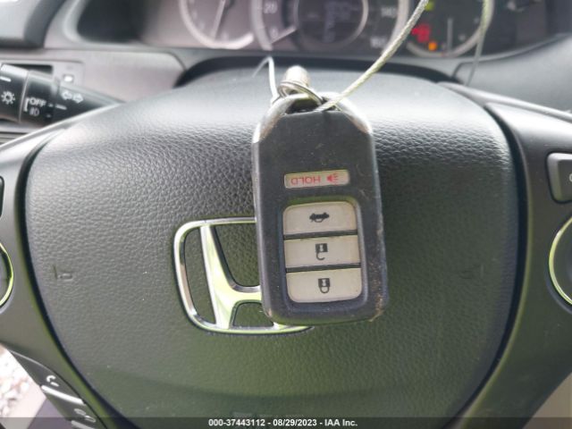 1HGCR3F80EA011570 Honda Accord Sedan Ex-l