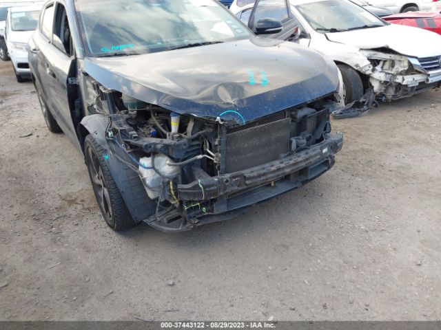 KM8J33A28GU099498 Hyundai Tucson Sport