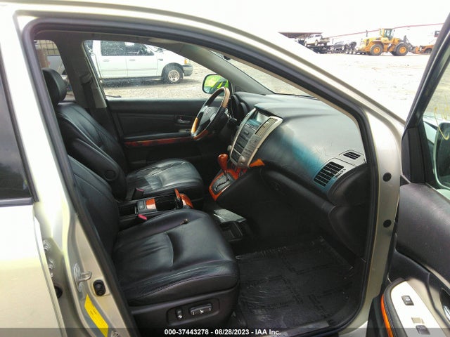 2005 LEXUS RX 330 VIN: 2T2HA31U95C068700