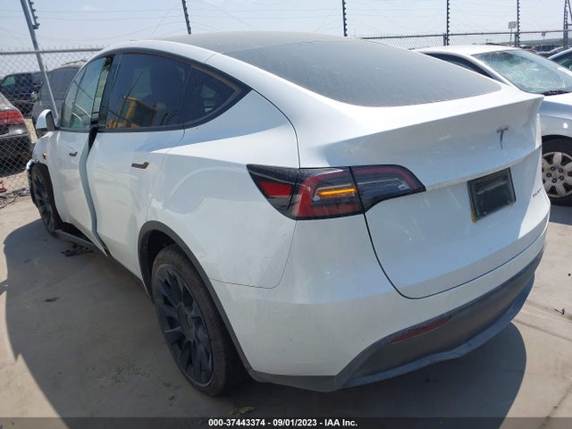 7SAYGDEE4PA076326 Tesla Model Y Long Range