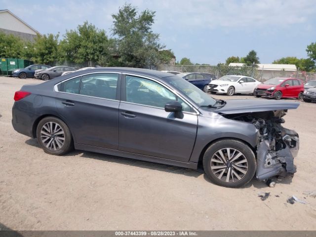 4S3BNAF60J3019689 Subaru Legacy Premium